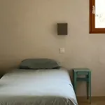 Villa A Casa Di Santa Giulia