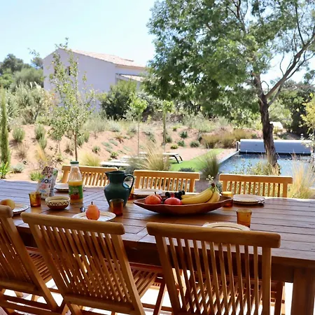 A Casa Di Santa Giulia فيلة بورتو فيكشْيو