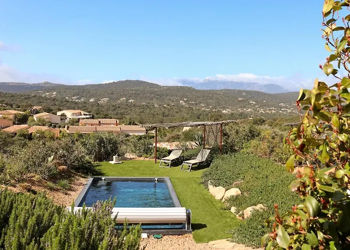 Villa A Casa Di Santa Giulia