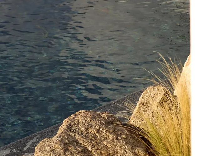 Villa A Casa Di Santa Giulia